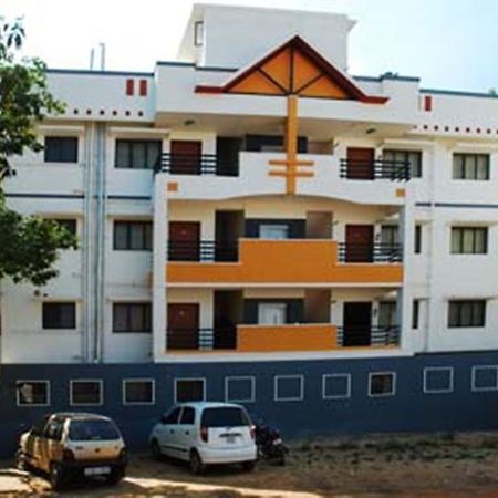 The Tavern Bed and Breakfast Bangalore Exterior foto