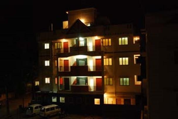 The Tavern Bed and Breakfast Bangalore Exterior foto